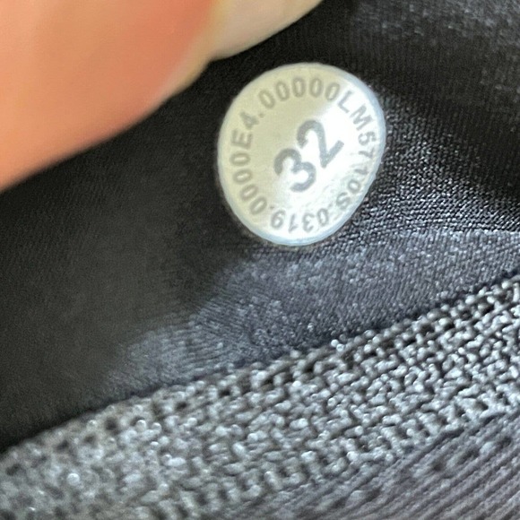 Luluemon 32 Mens Black Dark Wash Low Rise Flat Front Straight Leg Chino Pants - Picture 7 of 11